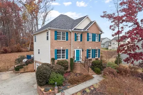 921 Woodview Ridge Trl, Lewisville, NC 27023