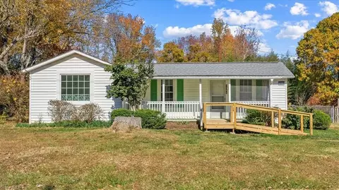 7098 Prospect Church Rd, Thomasville, NC 27360