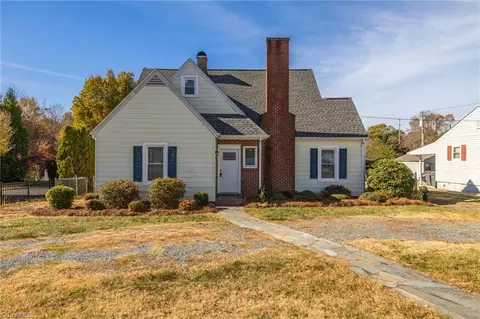 1708 Scales St, Reidsville, NC 27320