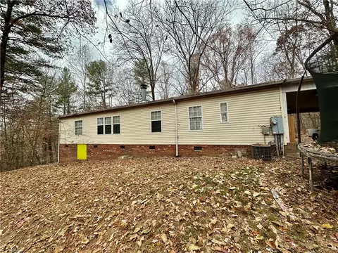 10158 Traphill Rd, Traphill, NC 28685 photo 3