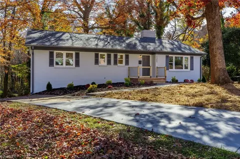 1365 Pinebluff Rd, Winston Salem, NC 27103