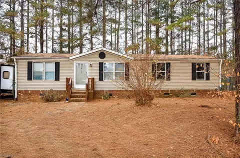 190 Katrina Dr, Winston Salem, NC 27127
