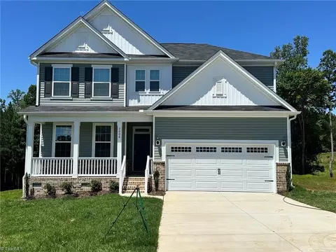 2008 Dock Ridge Dr, Stokesdale, NC 27357