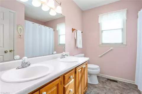 3577 Old Mountain Rd, Trinity, NC 27370 photo 19