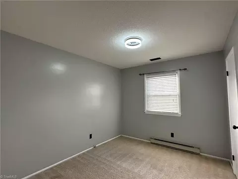 205 Crestview Dr, King, NC 27021 photo 9