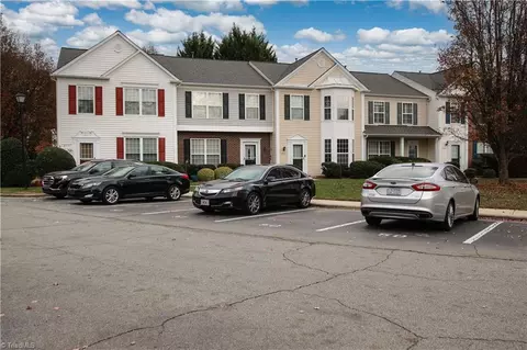 3949 Elizabeth Glen Way, Jamestown, NC 27282