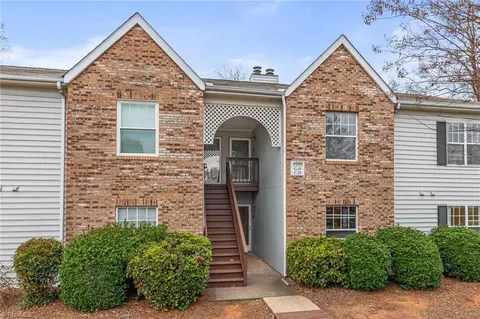 4000 Whirlaway Ct #H, Clemmons, NC 27012