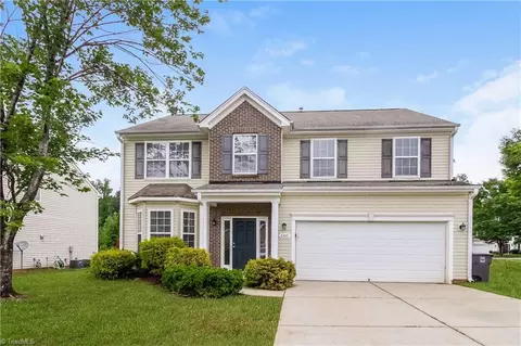 6100 Elderbush Dr, Greensboro, NC 27405