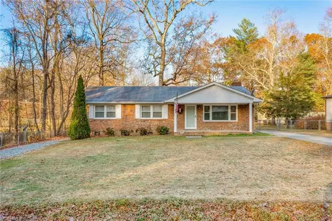 4112 La Grange Dr, Greensboro, NC 27406