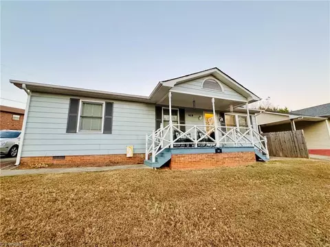 419 Arborwood Dr, Kernersville, NC 27284