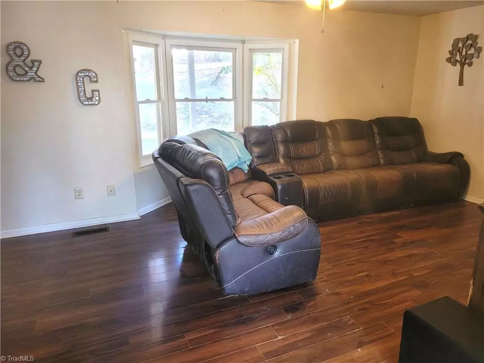 2931 Nc Highway 49, Liberty, NC 27298 22 Photos Movoto