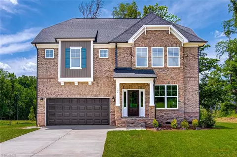 706 Fairmile Dr, Greensboro, NC 27455