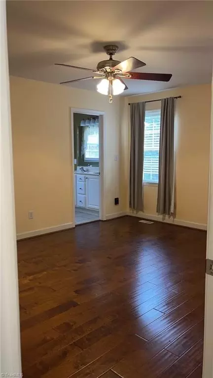775 Mountainview Rd, King, NC 27021 photo 4