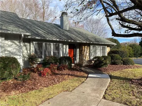 2727 Spring Bridge Trl, Greensboro, NC 27410