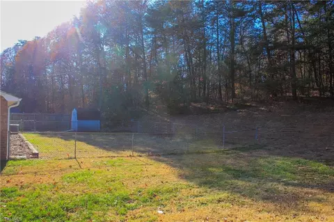 113 Fireside Ln, King, NC 27021 photo 7