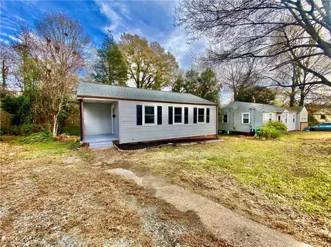 1318 Parkview Cir, Salisbury, NC 28144