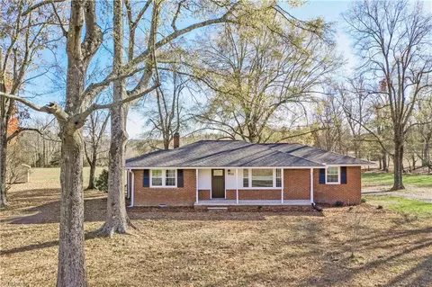 6728 Holts Store Rd, Julian, NC 27283