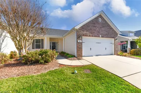106 Maryland Dr, Thomasville, NC 27360