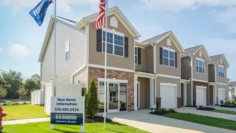 5632 Carrington Ct, Trinity, NC 27370