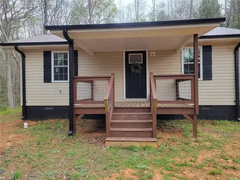 5758 Traphill Rd, Traphill, NC 28685