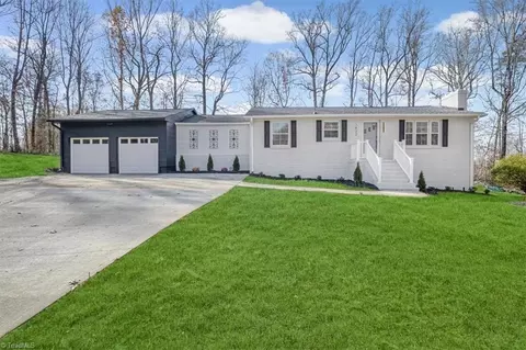 1422 Fries Dr, Winston Salem, NC 27101