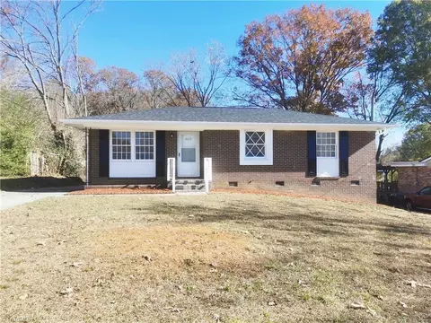 2319 Michelle Ln, Greensboro, NC 27407