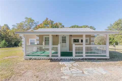 105 Mabe Rd, Star, NC 27356