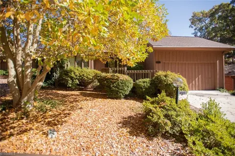 1703 Chestnut Glen Way, High Point, NC 27262