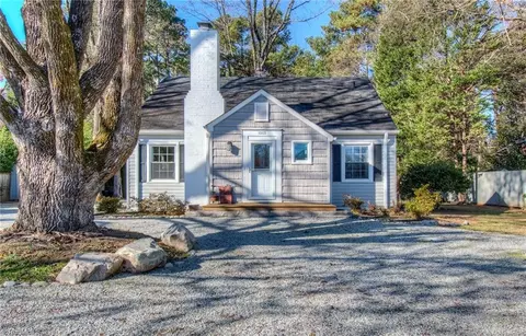 1003 Jefferson Rd, Greensboro, NC 27410