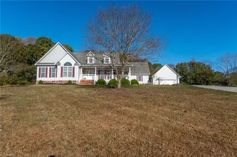 320 Casper Ln, Lexington, NC 27295