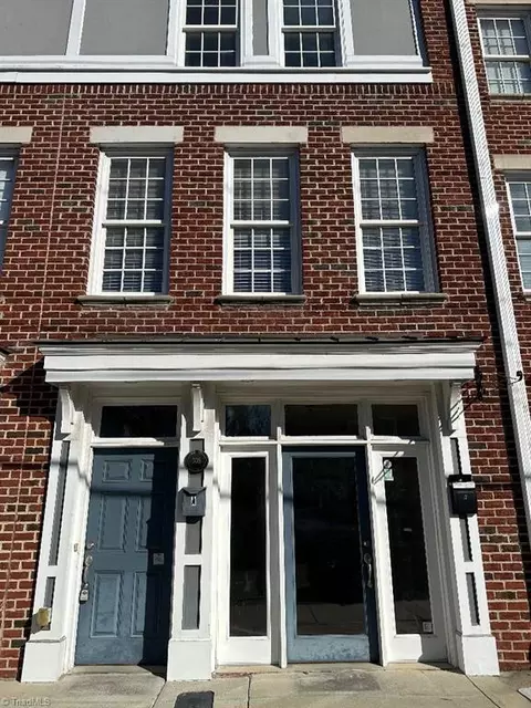 335 Martin Luther King Jr Dr, Greensboro, NC 27406