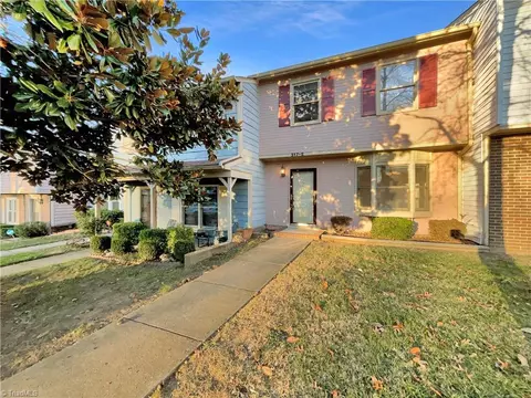 317 Montcastle Dr #E, Greensboro, NC 27406