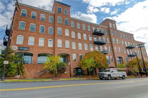 411 Marshall St S #307, Winston Salem, NC 27101