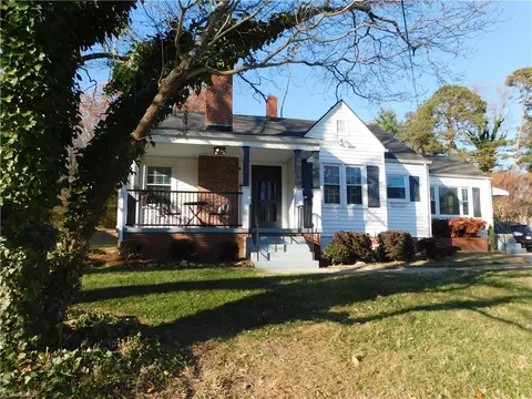 614 Ashland Dr, Greensboro, NC 27403