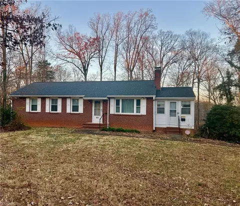 955 Ransom Rd, Winston Salem, NC 27106