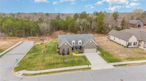 2827 Fallin Ct, High Point, NC 27262 photo 33