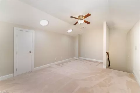 2827 Fallin Ct, High Point, NC 27262 photo 28
