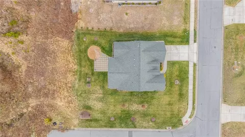 2827 Fallin Ct, High Point, NC 27262 photo 38