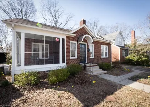 2415 Camden Rd, Greensboro, NC 27403