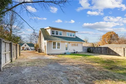 710 Forrest St, High Point, NC 27262 photo 4