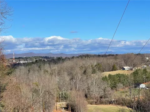 15 43 Ac Whisper Ridge Ln, Thurmond, NC