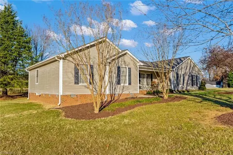 450 Saddlebred Loop, Stokesdale, NC 27357 photo 4