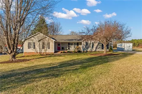 450 Saddlebred Loop, Stokesdale, NC 27357 photo 6