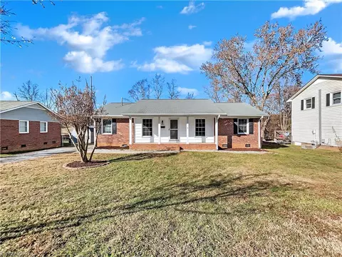1711 Carolina St, High Point, NC 27265