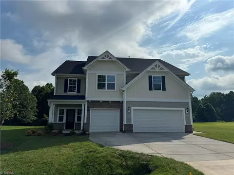 809 Fairmile Dr, Greensboro, NC 27455