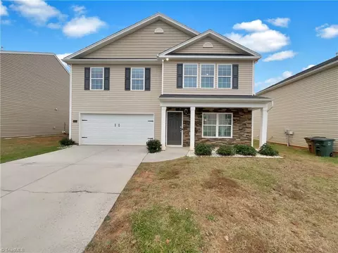 5116 Nokota Pl, Greensboro, NC 27405