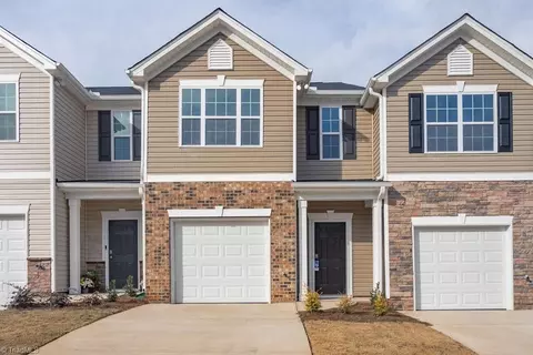 1160 Evelynnview Ln #56, Kernersville, NC 27284