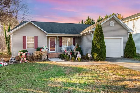 591 Porter Ln, Kernersville, NC 27284