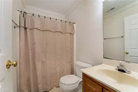3884 Range Crest Ct, High Point, NC 27265 photo 21