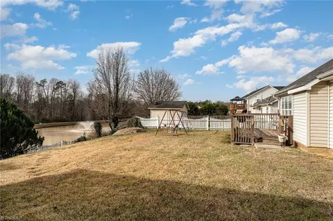 3884 Range Crest Ct, High Point, NC 27265 photo 24